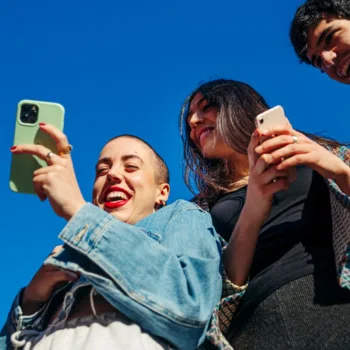 Meta : Vos posts Facebook et Instagram vont entraîner leur IA en Europe !