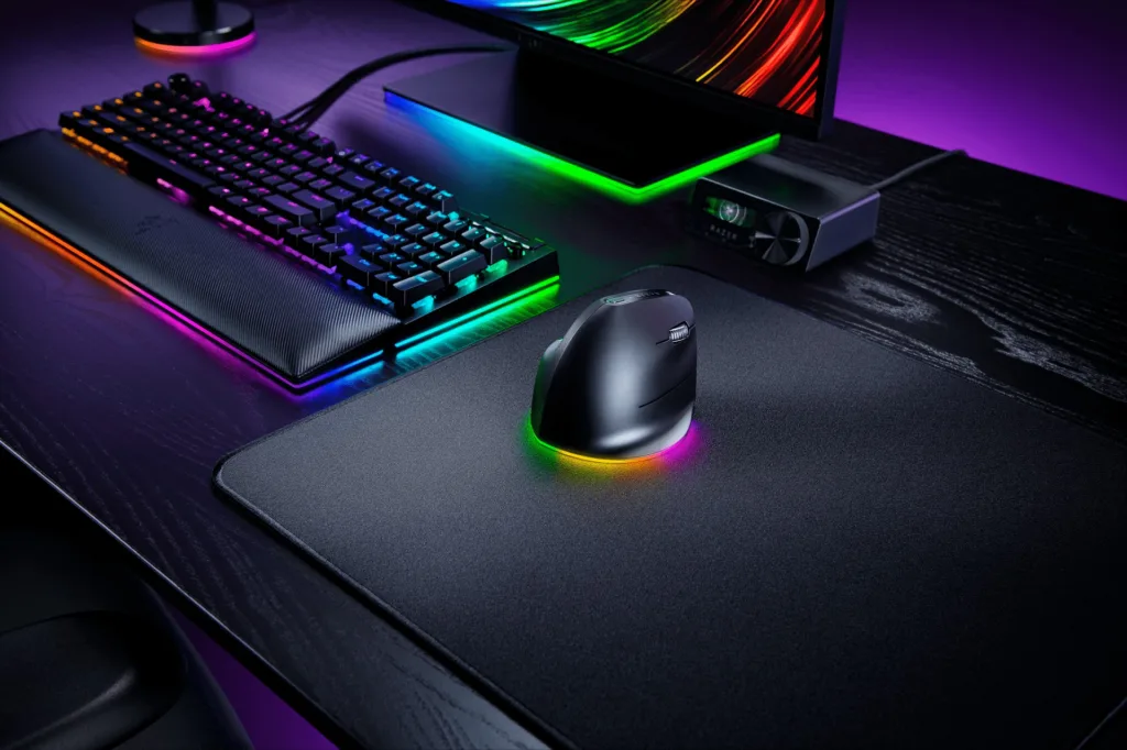 Razer Pro Click V2 Vertical : dites adieu aux douleurs de poignet ! 45 Pro Click Vertical 2025 SG 2