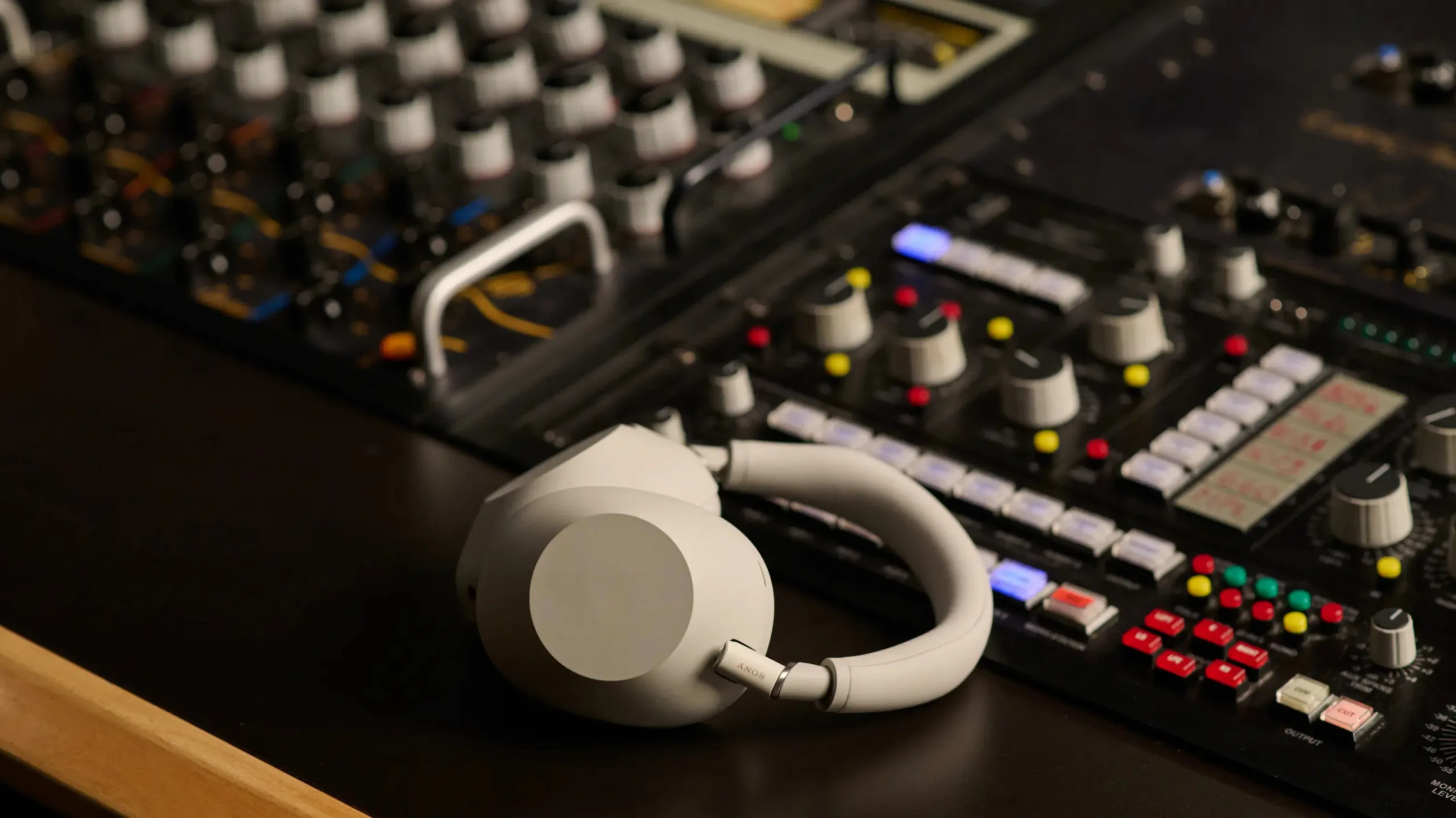 Sony WH-1000XM6 : Le roi du silence est de retour (et il est encore meilleur) !
