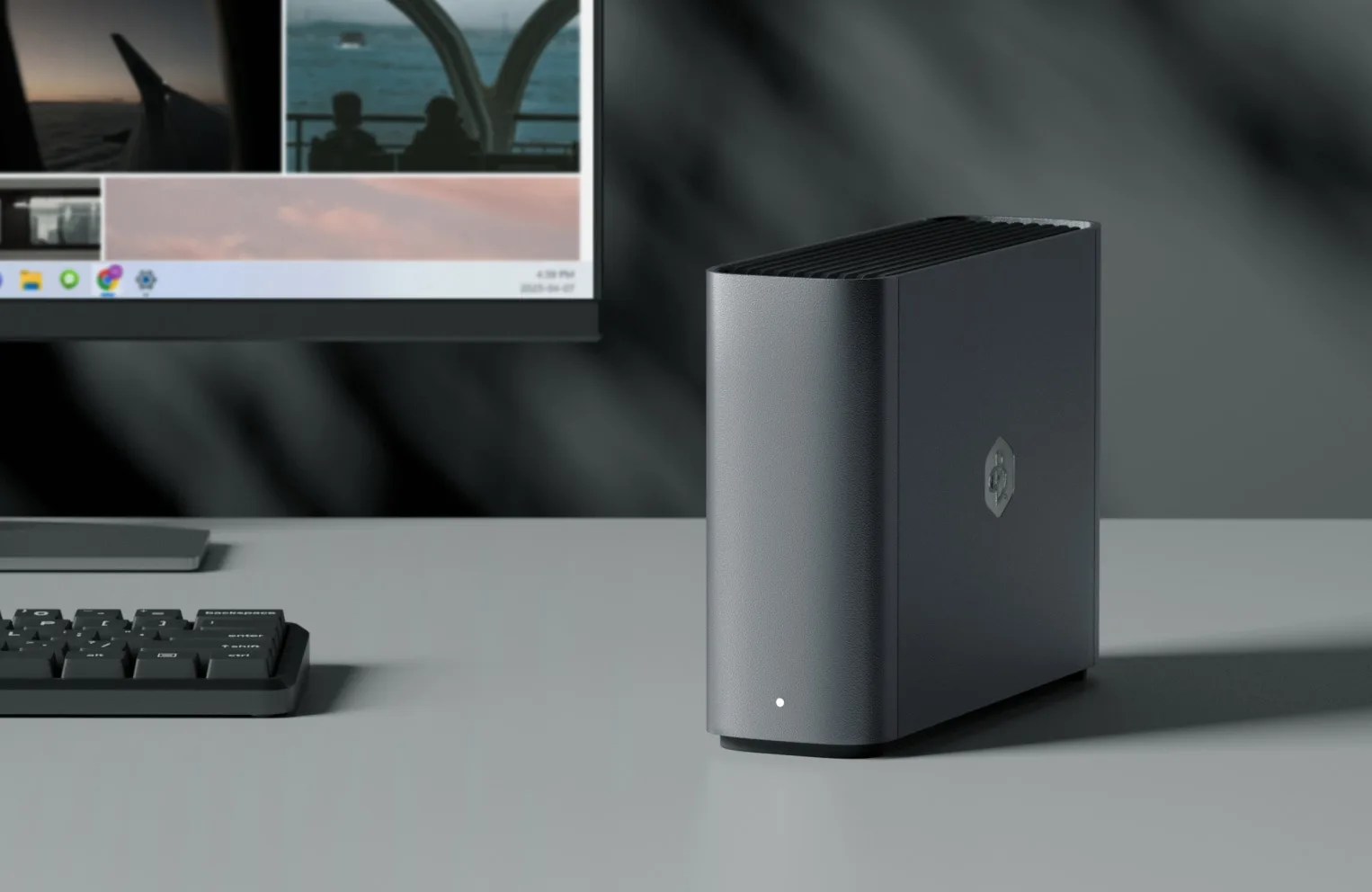 BeeStation Plus : Le NAS personnel ultra-simple, maintenant avec Plex !