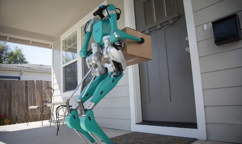 2019 0510 Ford Agility Robot 1