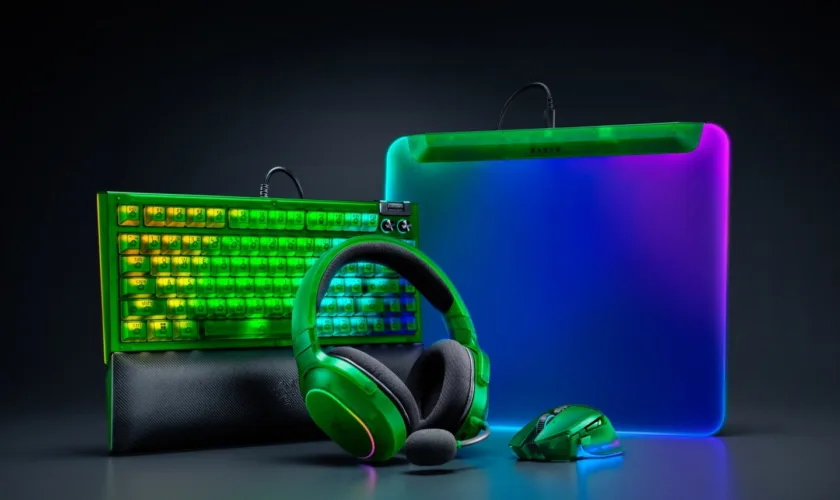 Razer Phantom Collection : du RGB encore plus éclatant grâce à des coques translucides