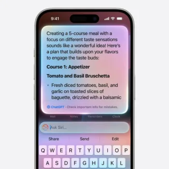 ChatGPT bientôt omniprésent sur iPhone ? OpenAI veut remplacer Siri