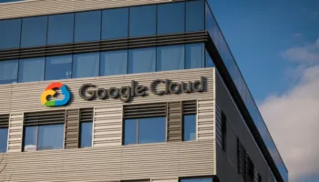 OpenAI choisit Google Cloud pour ses IA : Sundar Pichai salue une alliance inattendue