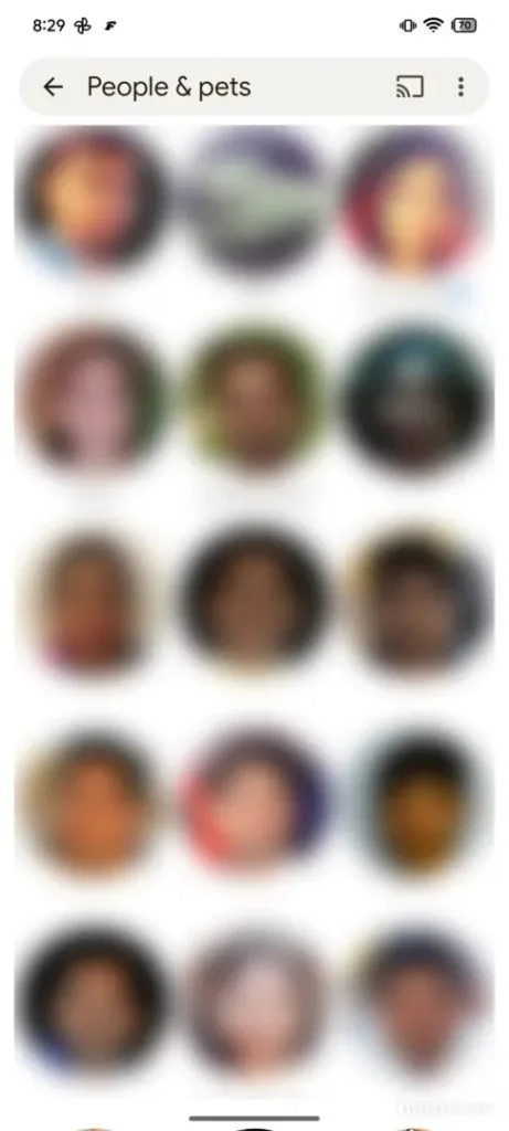 Google Photos expérimente une nouvelle interface avec une rangée de visages persistante dans la recherche 53 Google Photos Upcoming search UI 1