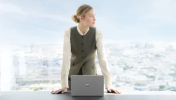 Surface Laptop 5G : Microsoft dévoile un PC portable haut de gamme avec connectivité 5G et puce Intel Ultra