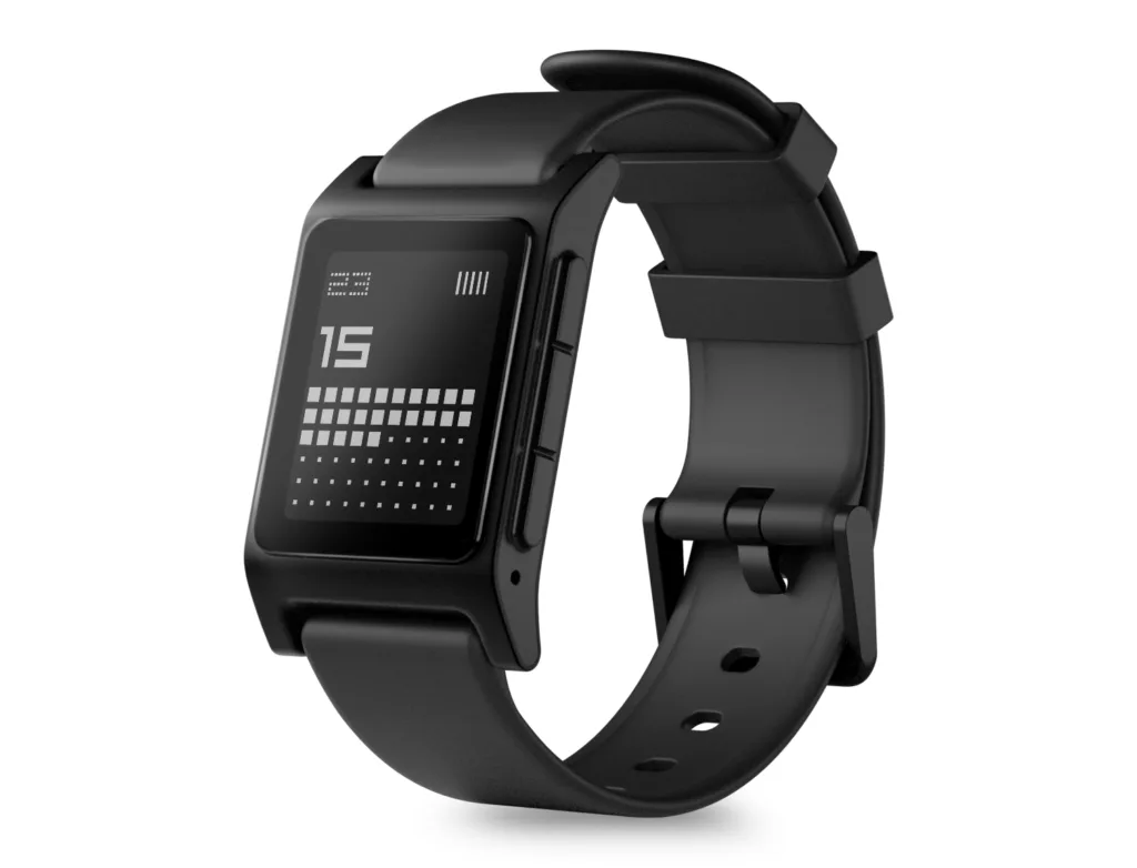 Pebble revient officiellement : nouvelles montres, nouveau nom, même esprit 52 P2 34 Black