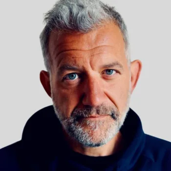 Sonos : Tom Conrad nommé PDG pour relancer la marque après la crise de l’application