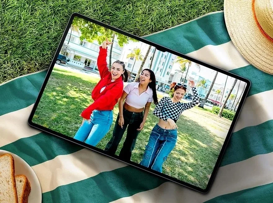 Galaxy Tab S11 Ultra : design plus fin, encoche réduite et processeur Dimensity 9400+ au programme