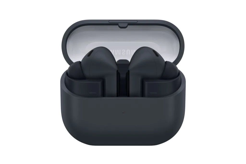 Samsung officialise les Galaxy Buds 3 FE avec ANC et Galaxy AI à moins de 150 euros 55 Buds3 FE Black 007 Case Opened R