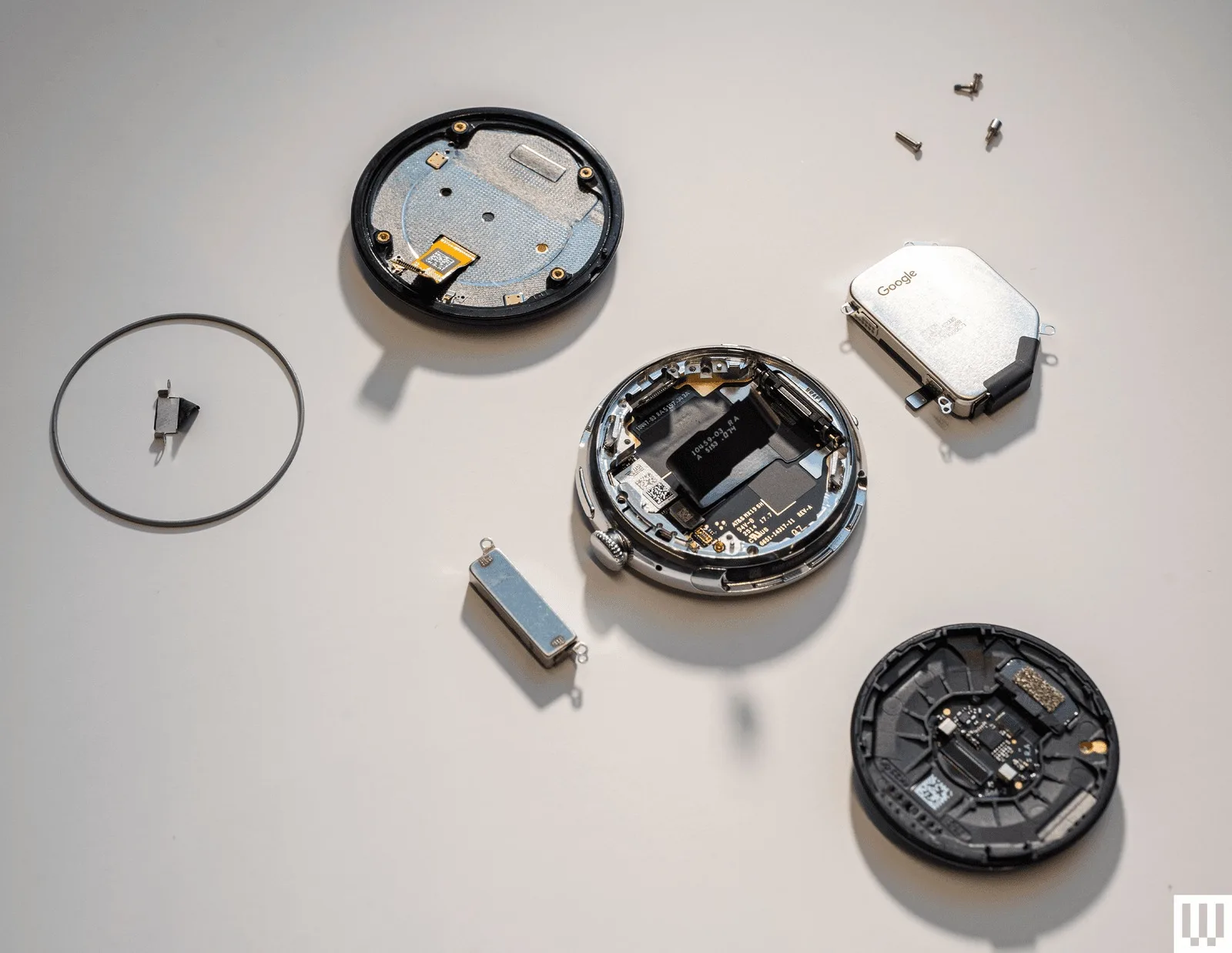 Pixel Watch 4 SOURCE Julian Chok 1