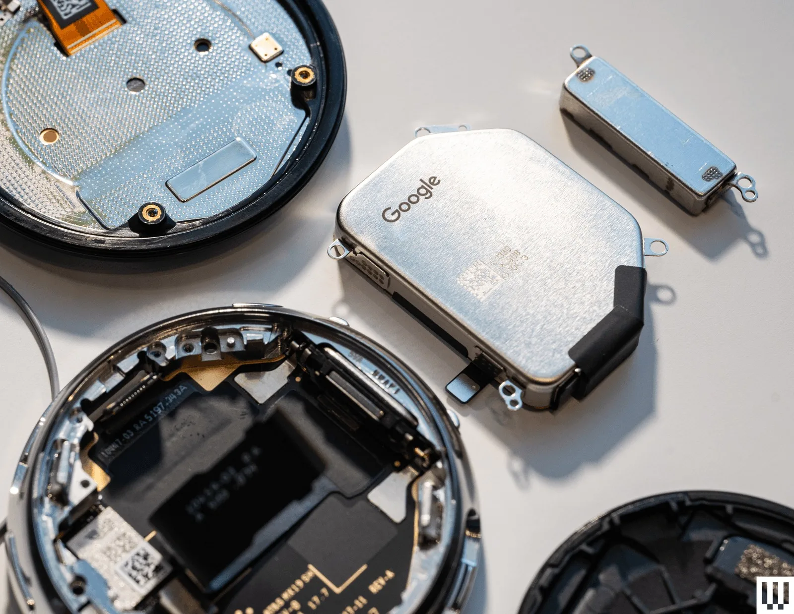 Pixel Watch 4 SOURCE Julian Chok 2