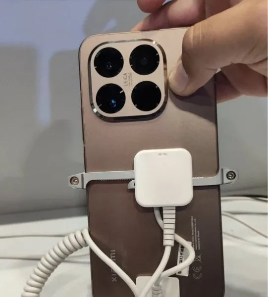 Xiaomi 15T Pro Design 2