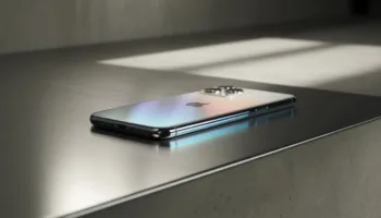 iPhone 20 : un design en verre incurvé pour fêter les 20 ans de l’iPhone