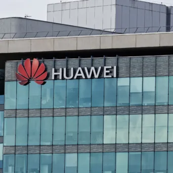 Huawei : De la survie à la conquête, le géant bâtit un écosystème indépendant pour conquérir l'IA