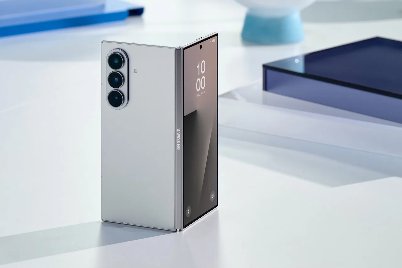 Galaxy Z Fold 7 : plaintes sur l’écaillement de la peinture, Samsung sous pression 49 Galaxy Z Fold 7 : plaintes sur l’écaillement de la peinture, Samsung sous pression