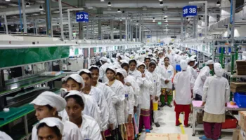 Apple exige l’automatisation de ses usines : iPhone et Mac bientôt 100 % robotisés ?