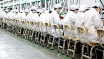 iPhone pliable : Apple prépare une ligne pilote à Taïwan pour un lancement en 2026 52 iPhone pliable : Apple prépare une ligne pilote à Taïwan pour un lancement en 2026