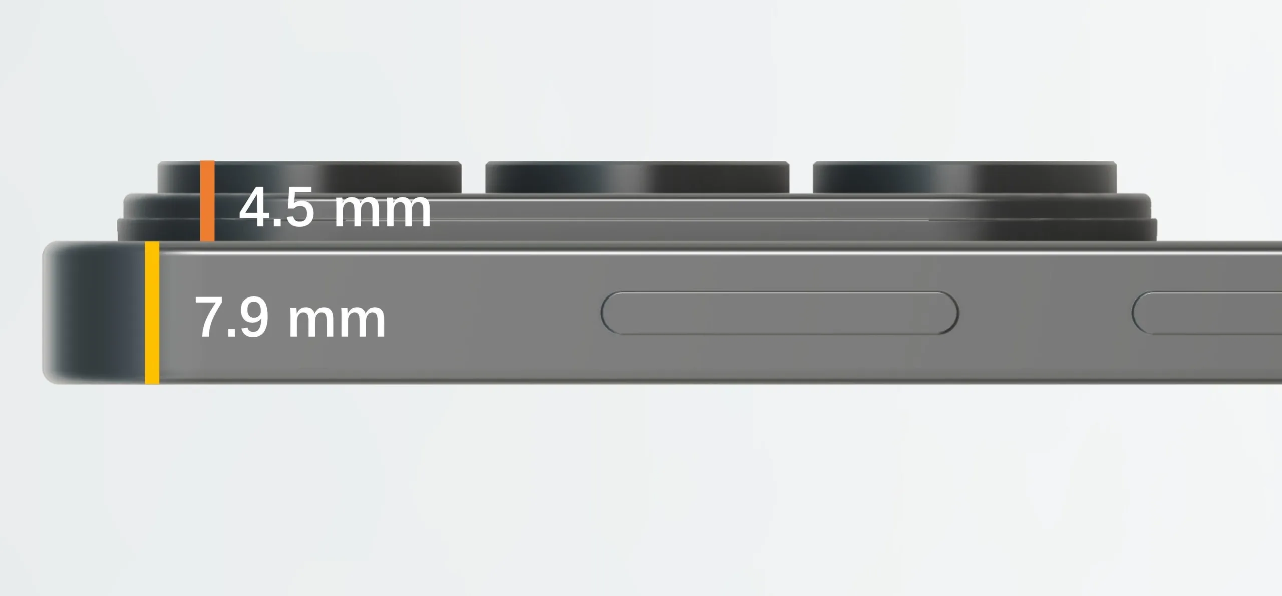 Galaxy S26 Ultra : plus fin mais avec un énorme bloc photo et presque le même poids