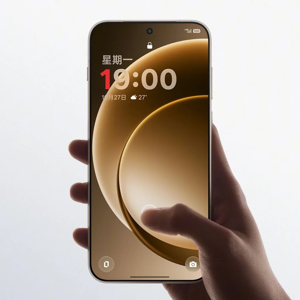 OnePlus 15 : Adieu le design circulaire, bonjour la nouvelle signature anguleuse 51 OnePlus 15 front