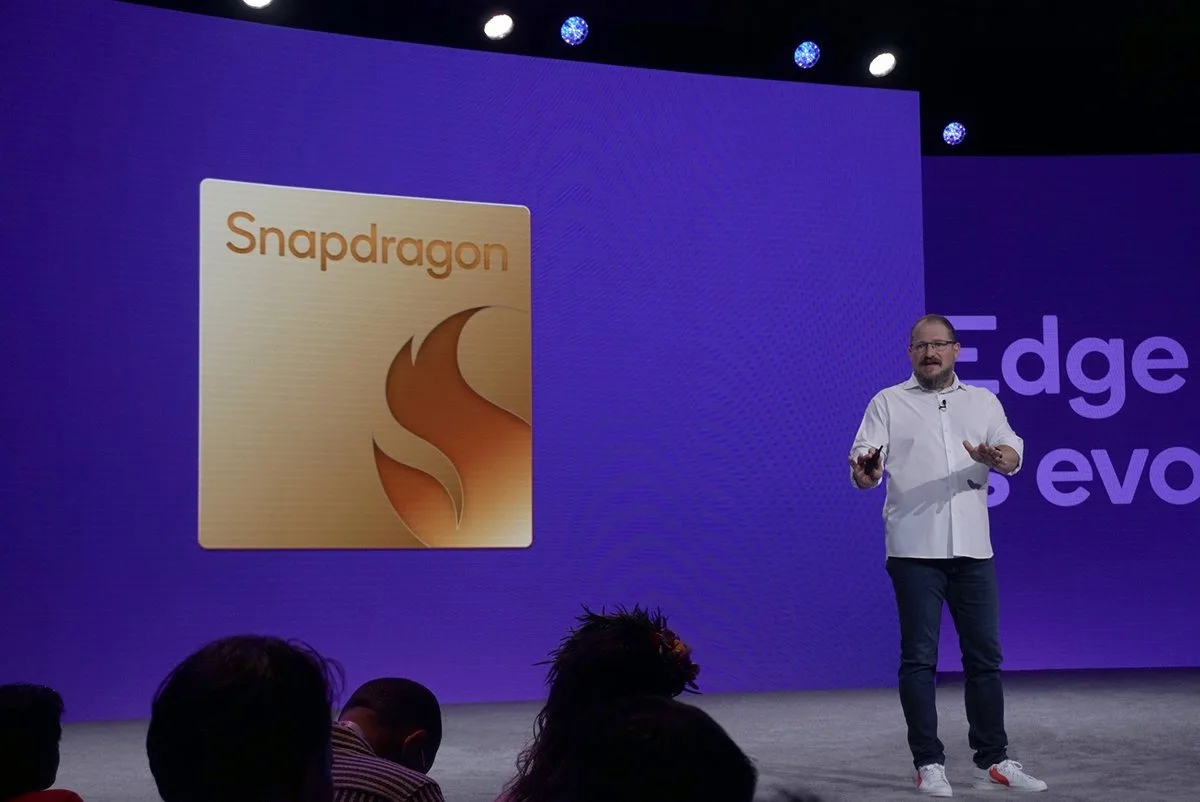 Snapdragon 8 Gen 5 : Qualcomm prépare une alternative plus accessible au Elite Gen 5