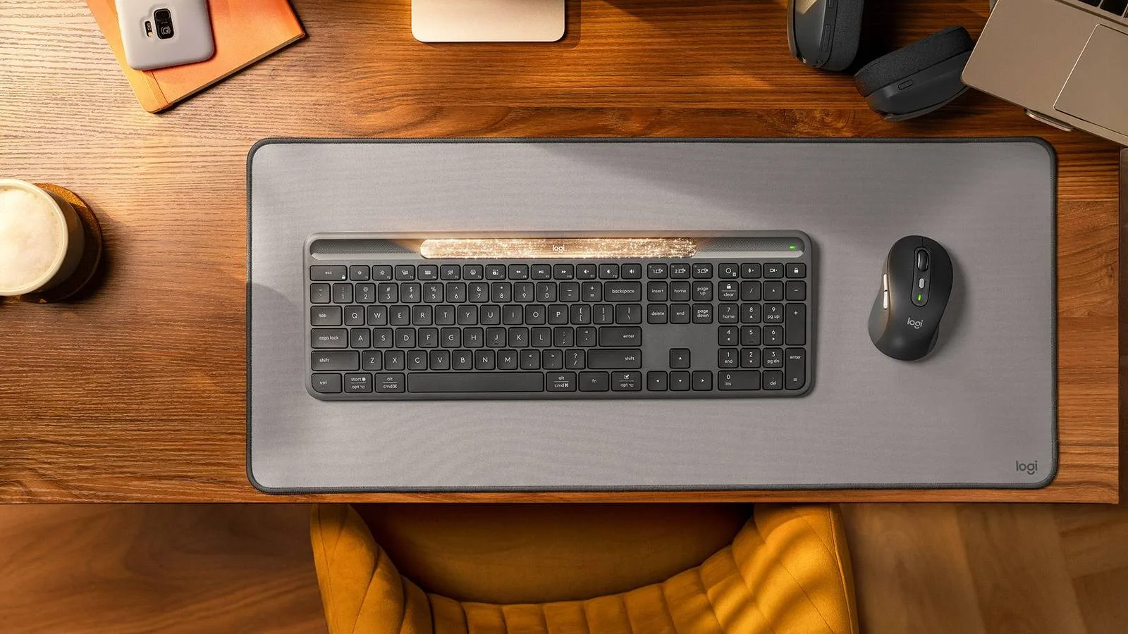 Logitech Signature Slim Solar+ K980 : le clavier sans fil qui fonctionne à la lumière