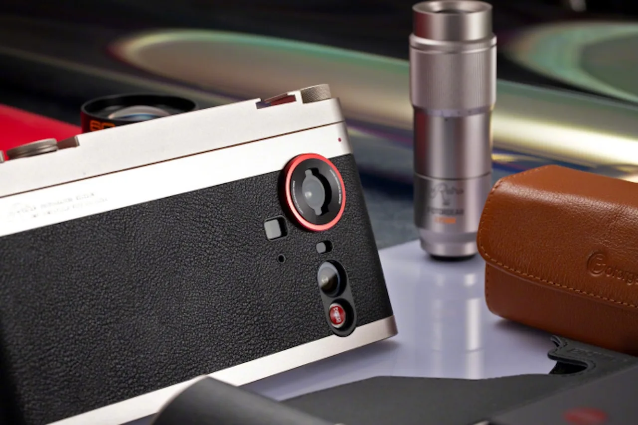 Nubia Z80 Ultra : un flagship surpuissant qui se transforme en appareil photo rétro