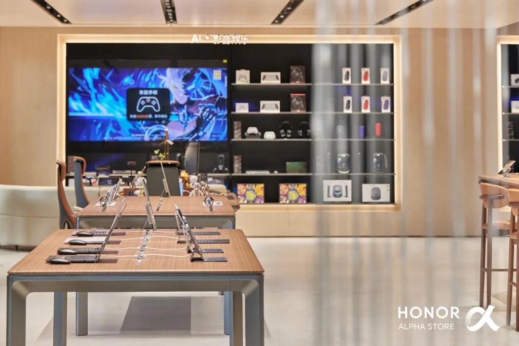 Honor inaugure son premier ALPHA Global Flagship Store à Shenzhen 61 005wXaiCly1i5ojv5fg07j63tw2jyx6s02