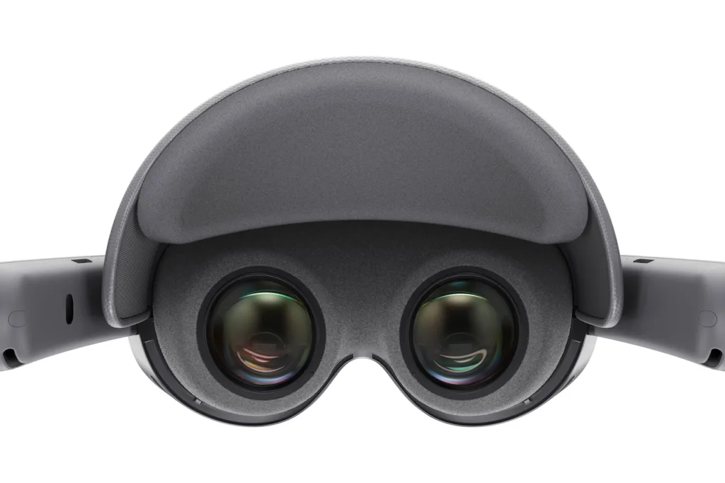 011 galaxy XR lens
