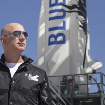 Jeff Bezos imagine des millions d’humains vivant dans l’espace — et des data centers géants en orbite