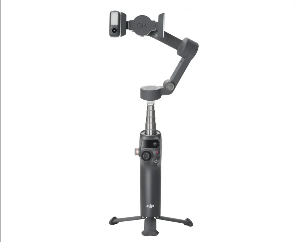 DJI fuite accidentellement la Osmo Mobile 8 : rotation à 360°, nouveau design et suivi intelligent 50 DJI Osmo Mobile 8 2