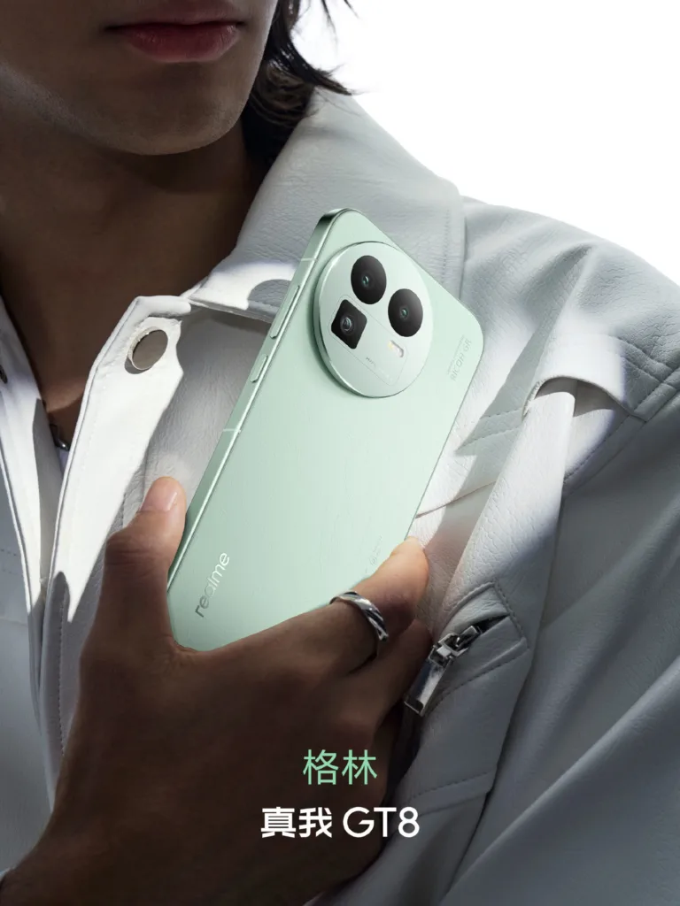 realme GT 8 Pro : capteur de 200 mégapixels et une batterie 7 000 mAh pour le flagship le plus ambitieux de la marque 66 Realme GT 8 Green scaled 1