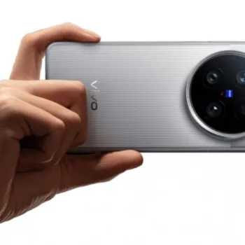 Le vivo X300 Pro surpasse le Galaxy S25 Ultra en zoom de nuit