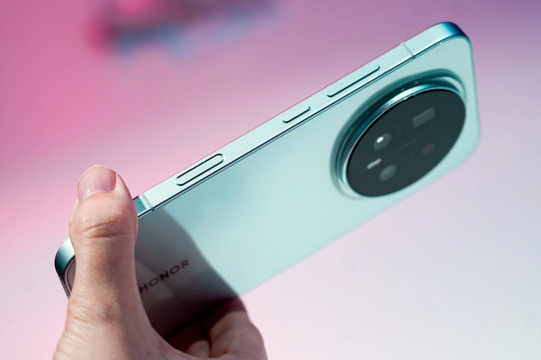 Honor Magic 8 Ultra : un capteur photo inédit de 50 mégapixels signé OmniVision attendu en 2026