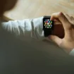 Apple accuse un ex-ingénieur d'avoir transféré des secrets de l'Apple Watch à OPPO