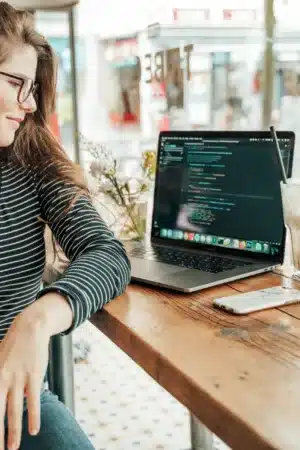 JetBrains ravive le débat sur l’avenir de PHP après un rapport controversé