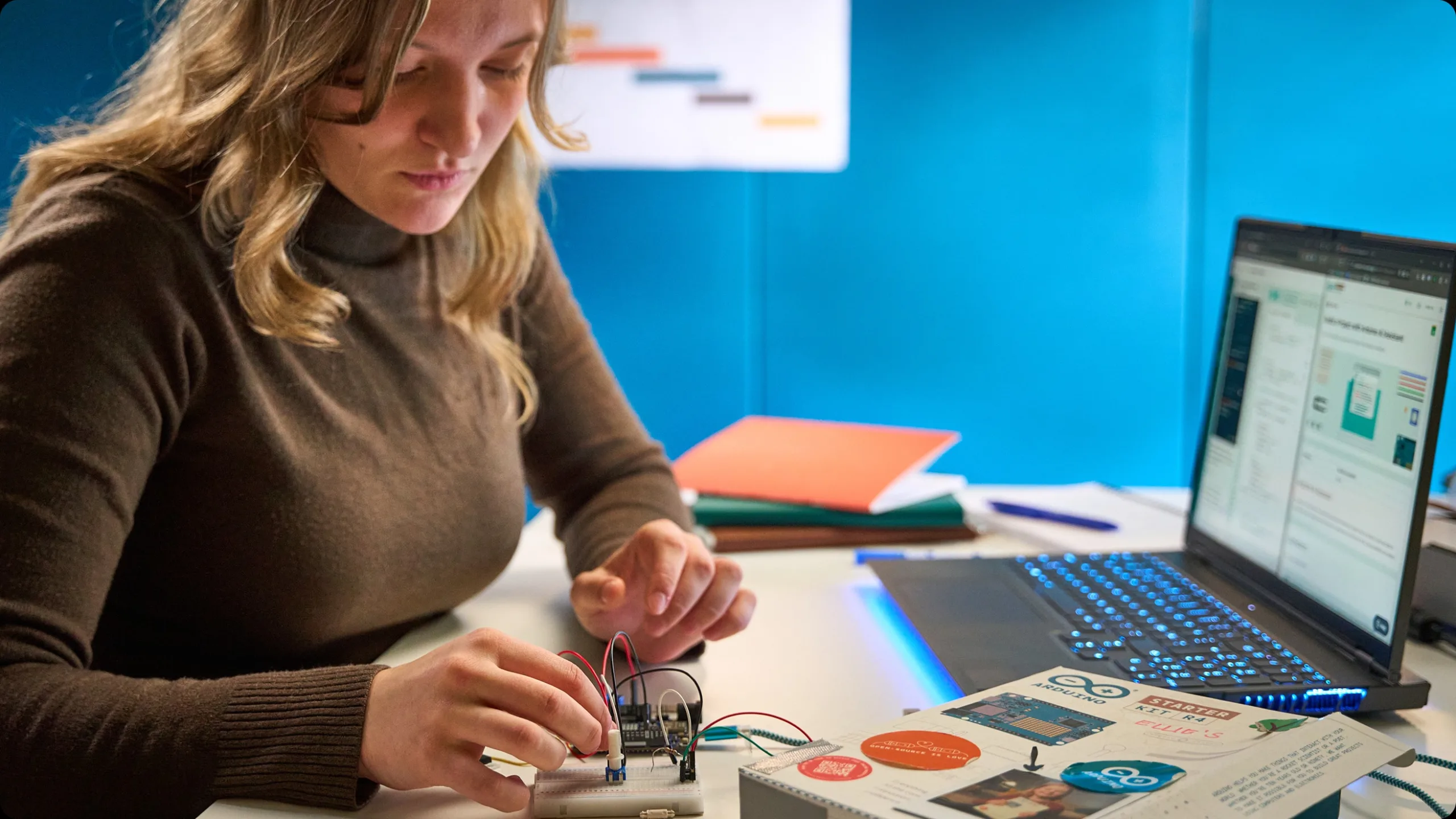 Arduino dévoile son Starter Kit R4 : un pack pensé pour démocratiser l’électronique DIY 49 Arduino dévoile son Starter Kit R4 : un pack pensé pour démocratiser l’électronique DIY