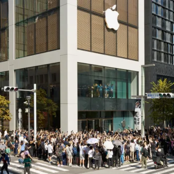 Apple s'apprête à redevenir numéro 1 mondial du smartphone en 2025