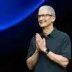 Tim Cook ne quittera pas Apple avant longtemps : Gurman dément les rumeurs de départ en 2026