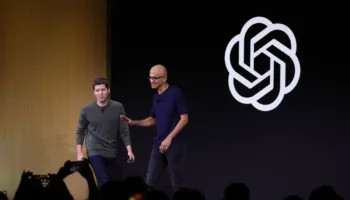 Sam Altman défend les dépenses de OpenAI : l'IA va transformer l'économie mondiale