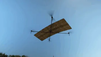 Le drone 100 % solaire de Luke Maximo Bell : une prouesse d'ingénierie ultralégère