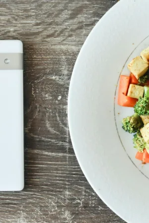 La « nutrition tech » : comment l'IA et les capteurs redéfinissent notre alimentation ?