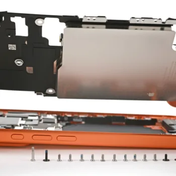 iPhone 17 : les pièces officielles sont disponibles en libre-service deux semaines plus tôt