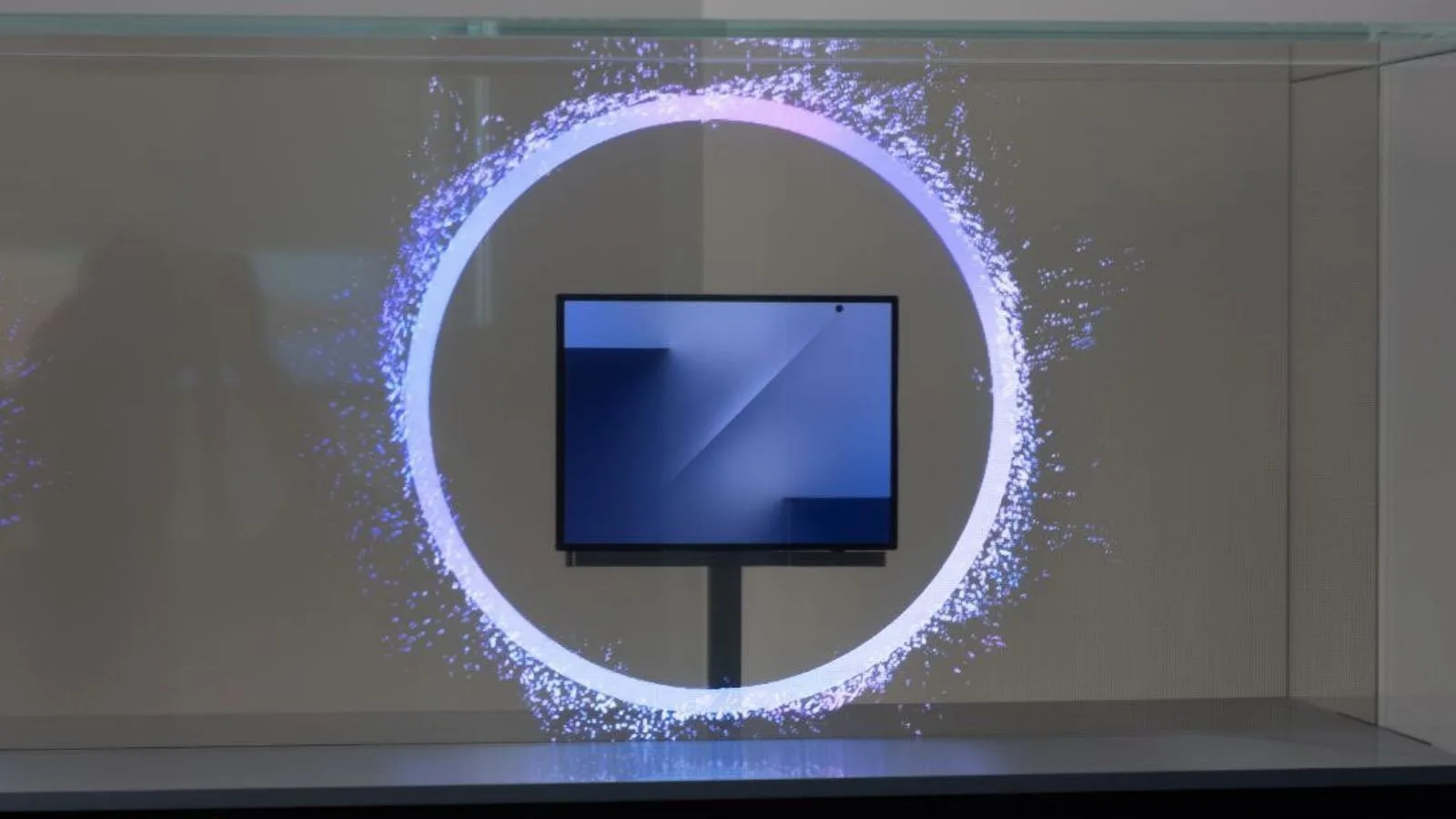 Galaxy Z TriFold : les spécifications fuient, il aura un écran de 10 pouces et un prix de 3 000 dollars 47 Galaxy Z TriFold : les spécifications fuient, il aura un écran de 10 pouces et un prix de 3 000 dollars