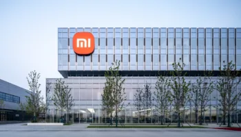 Xiaomi annonce 200 milliards de yuans d’investissements en R&D pour accélérer sur l’IA et les puces