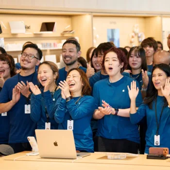 Le succès de l'iPhone 17 propulse la croissance mondiale du smartphone