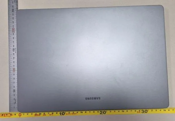 GALAXY BOOK PRO 6 1