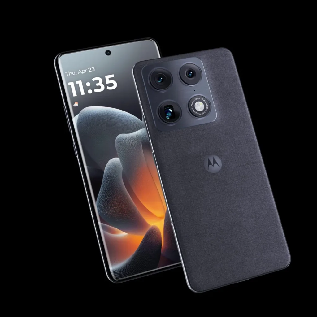 Motorola Signature Edge 70 Ultra in Carbon 1536x1536 1