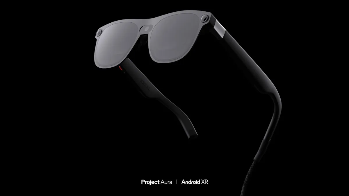 Project Aura : Google dévoile enfin sa vision des lunettes XR… et XREAL ouvre la voie 50 XREAL Project Aura Android XR device.jpg
