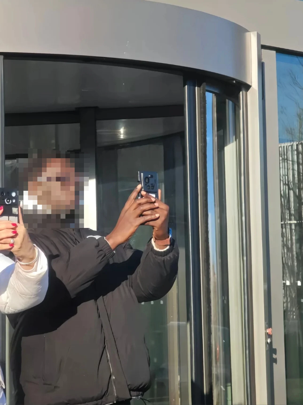 Xiaomi 17 Ultra spy shot